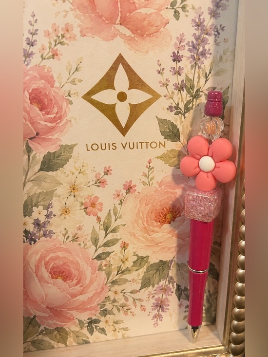 Humor Me Pens Accessories - Pink Floral Charm Pen